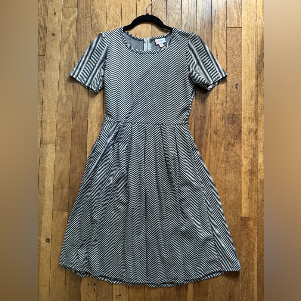 LuLaRoe Amelia Dress
